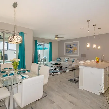 Lovely Townhouse 4Beds 3Bath Pool 18 Min From Disney